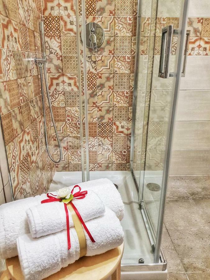 סירקוזה Essentia Rooms- Ortigia Holidays מראה חיצוני תמונה