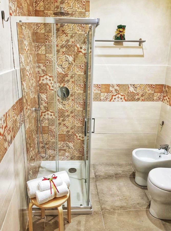 סירקוזה Essentia Rooms- Ortigia Holidays מראה חיצוני תמונה