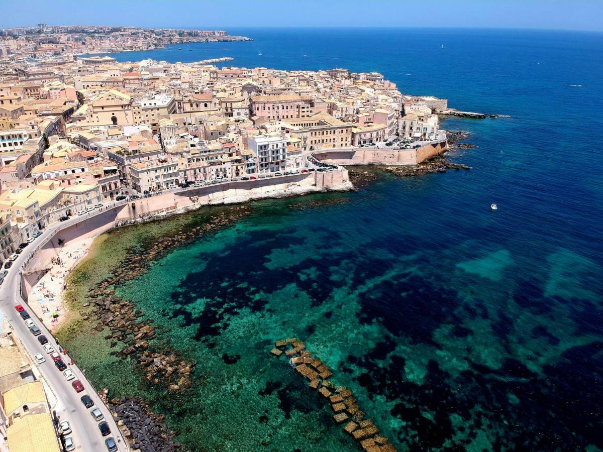 סירקוזה Essentia Rooms- Ortigia Holidays מראה חיצוני תמונה